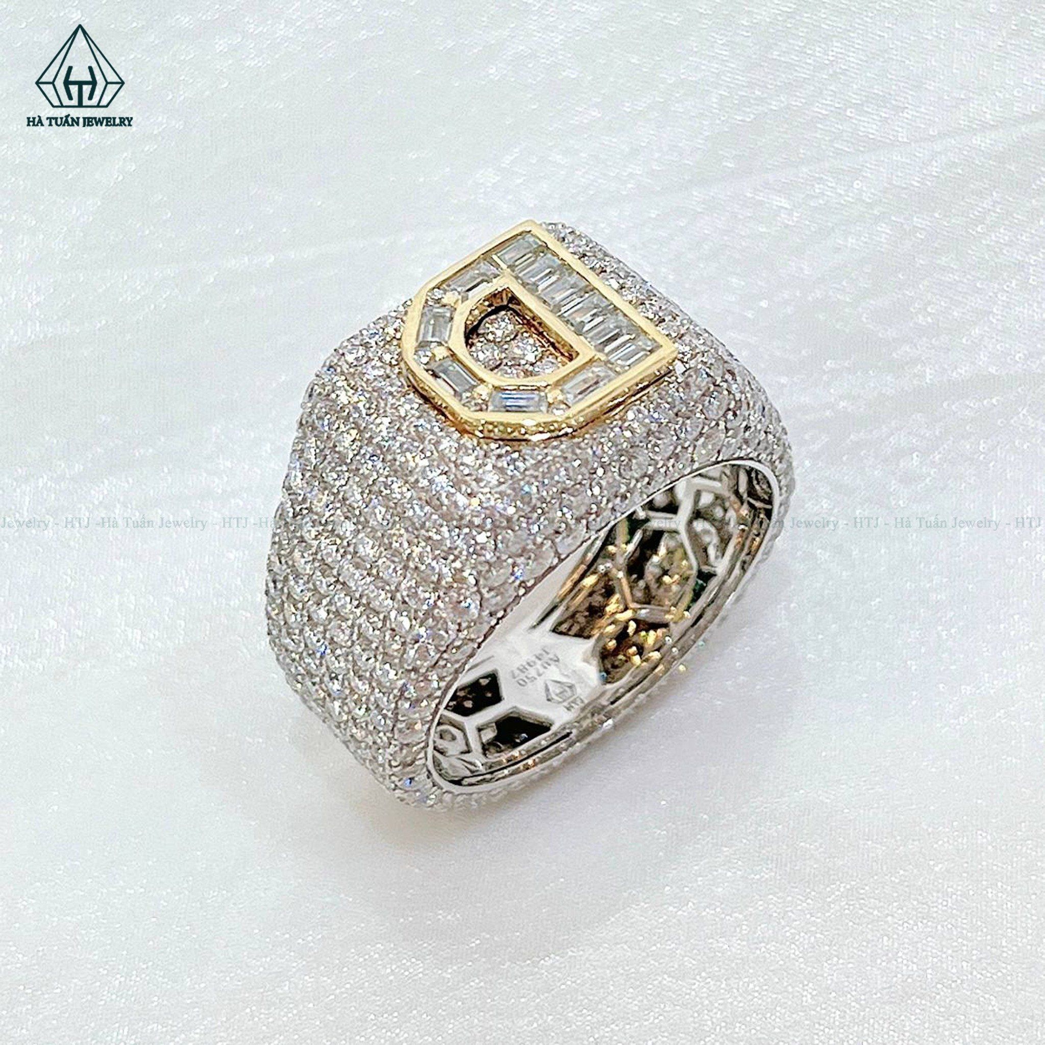 RMG073 VT18K chữ D