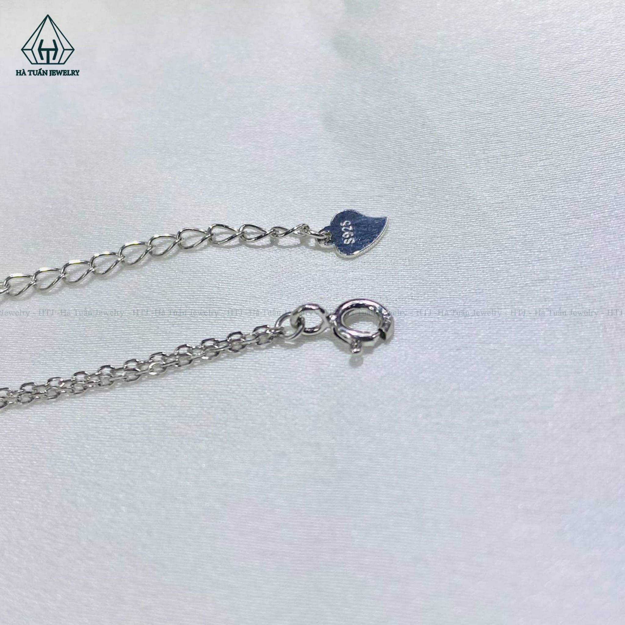 N550 Dây mặt liền Tim 4 cánh