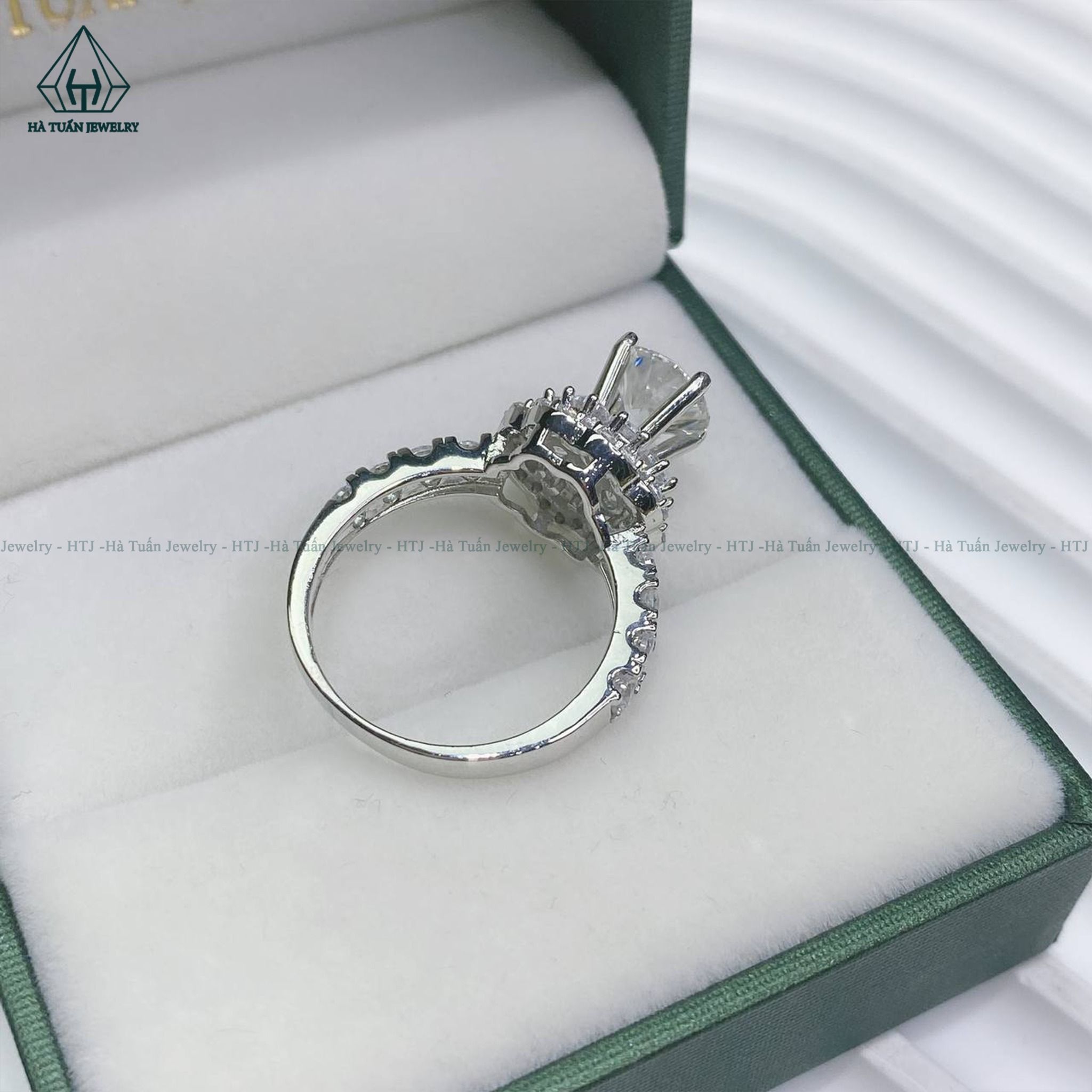 RX326 7mm Nhẫn nữ đài hoa 2 hàng tấm