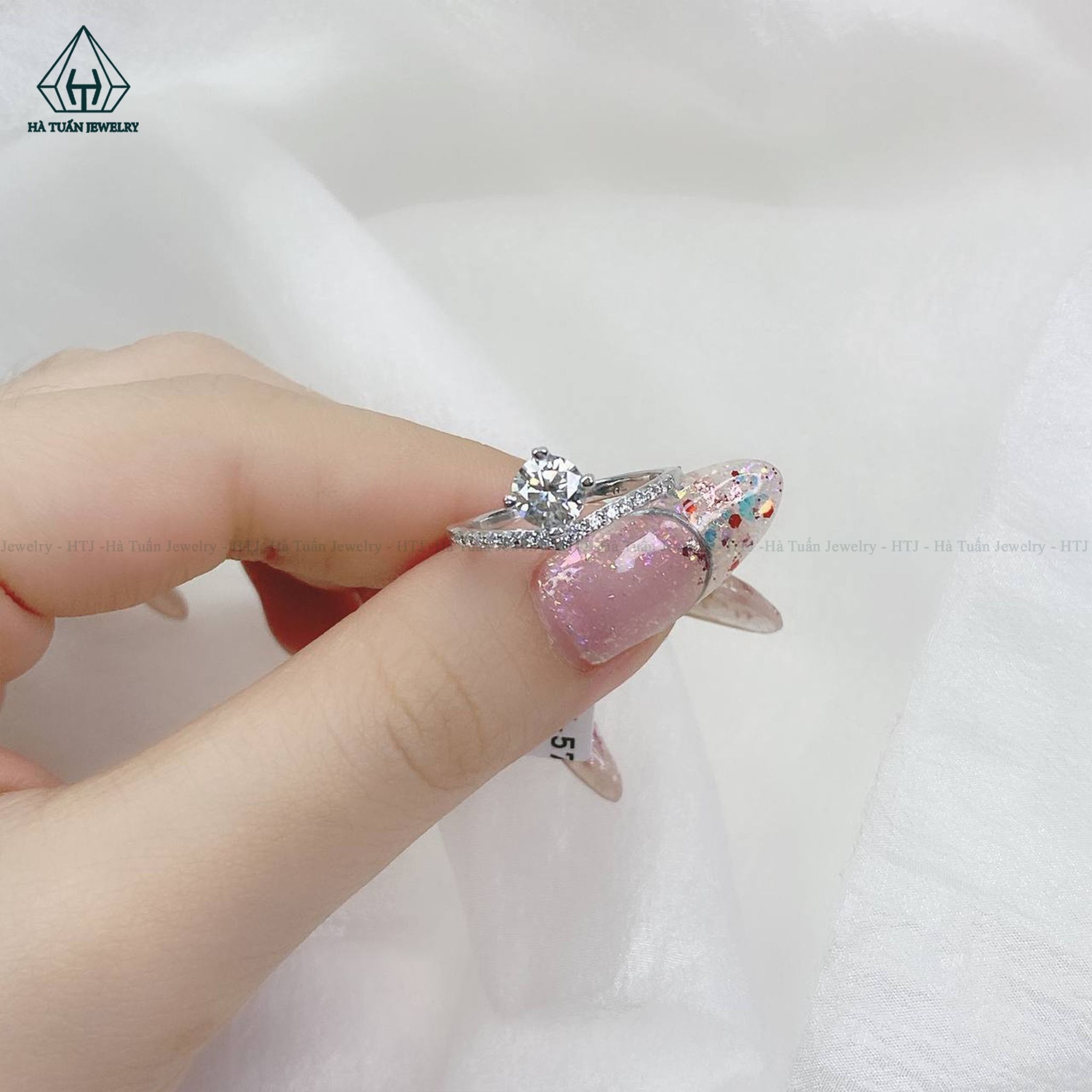 RX382 5.4mm Nhẫn nữ vương miện