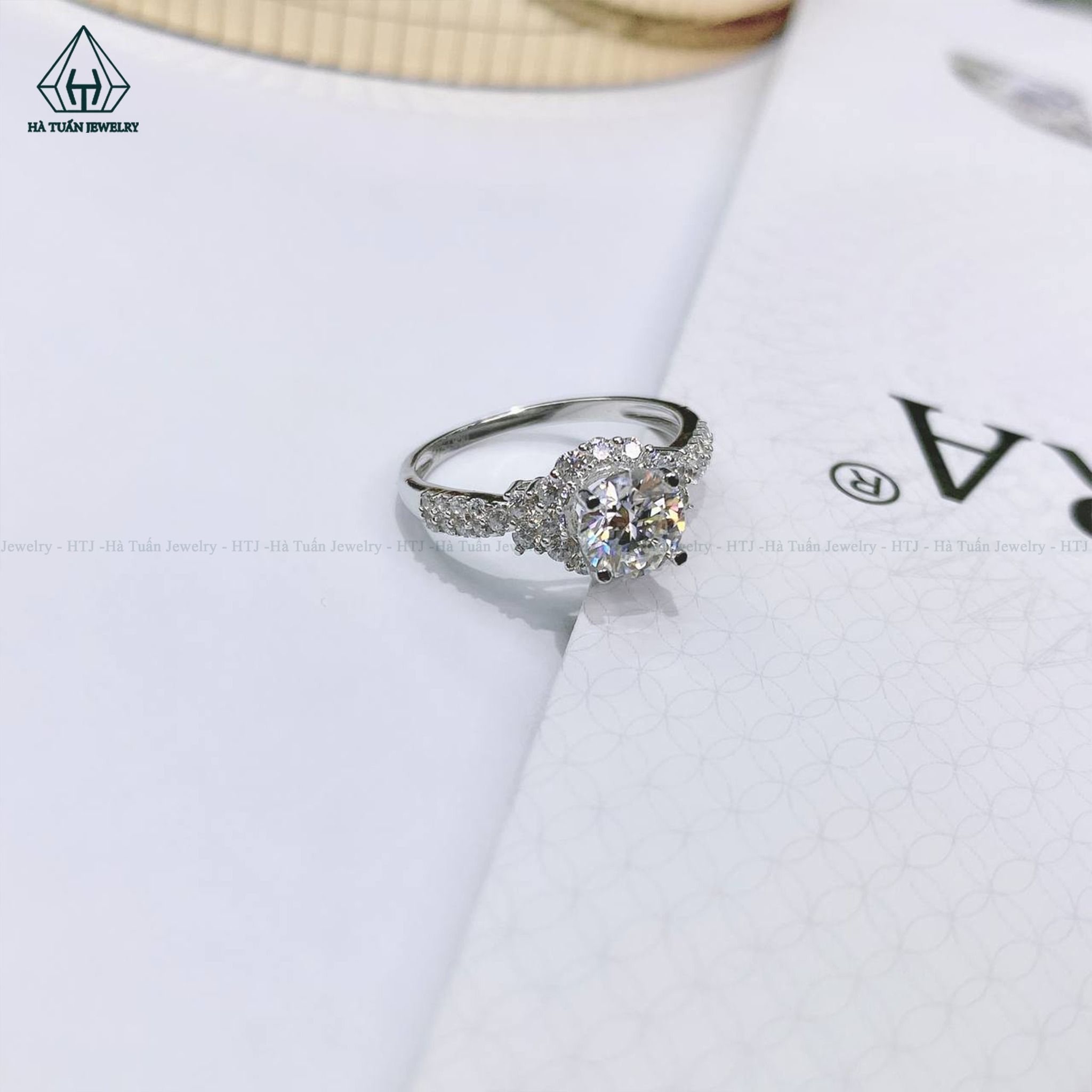 RX376 6.5mm Nhẫn nữ mặt tròn