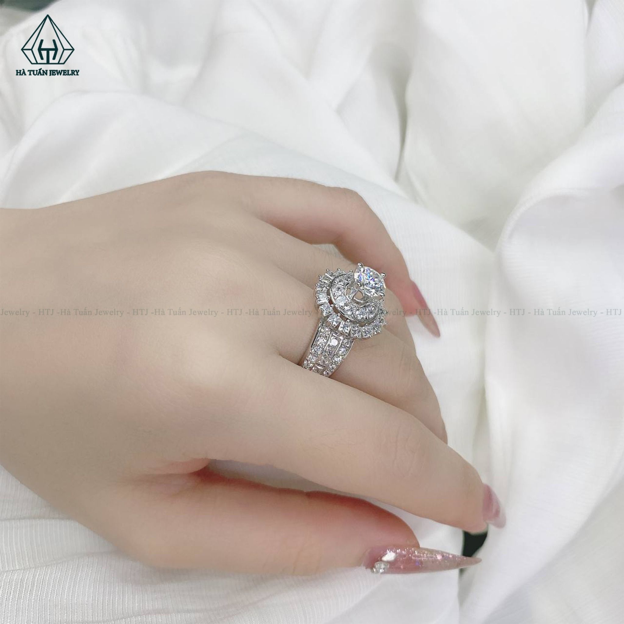 RX352 6.5mm Nhẫn nữ đài hoa viền tấm vuông + tròn