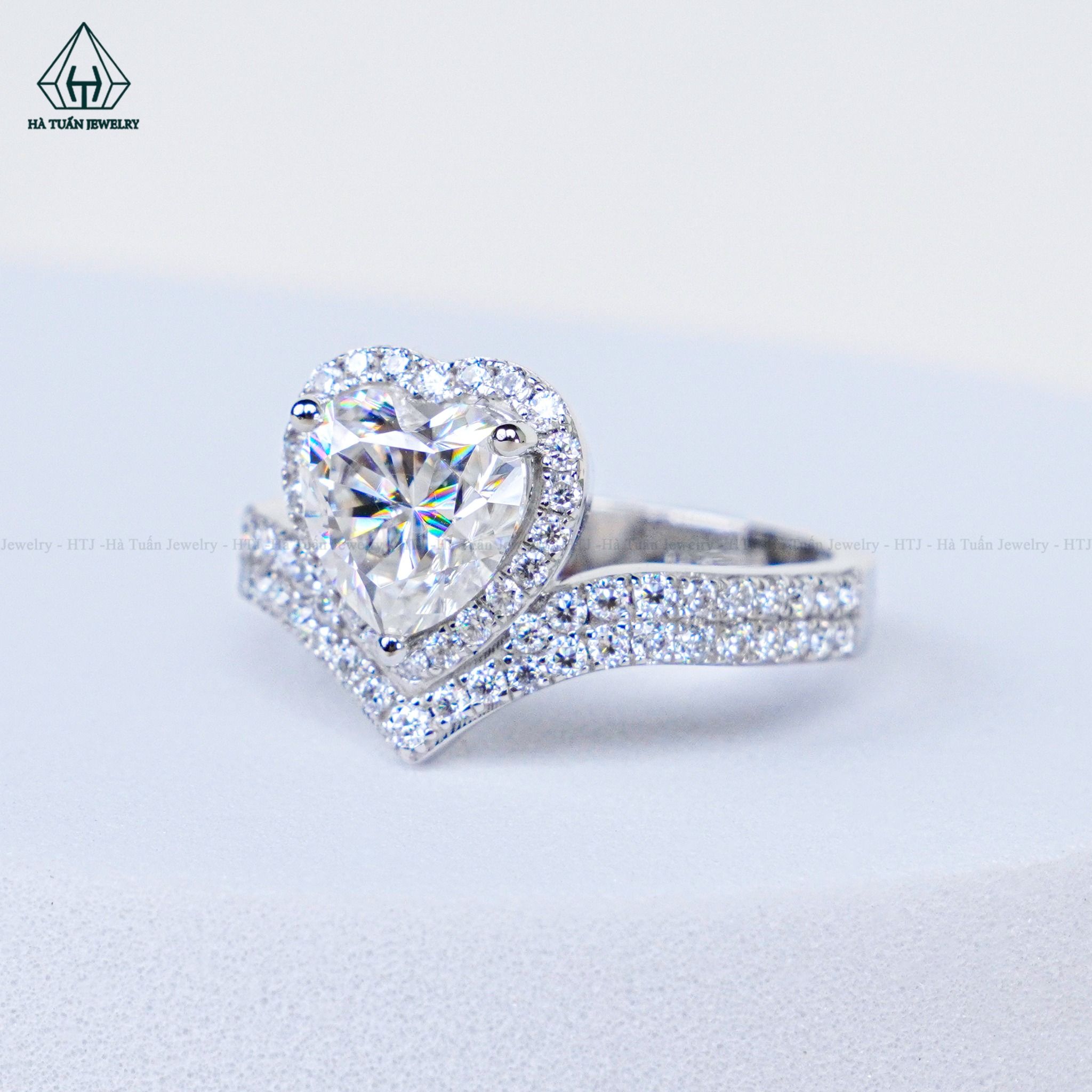 RG268 VT10K Heart 7*7mm