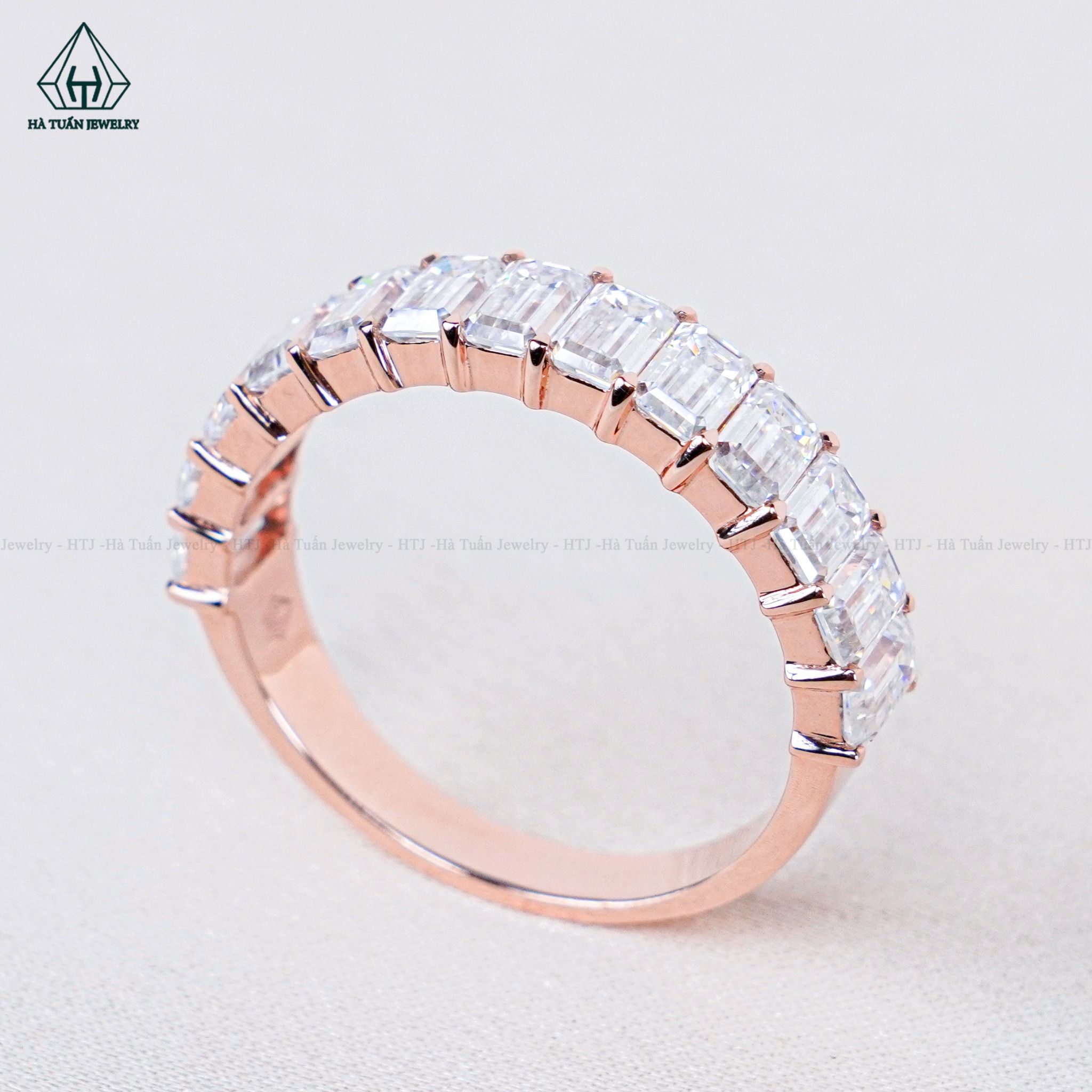 RG297 VH18K Emerald 3*5mm