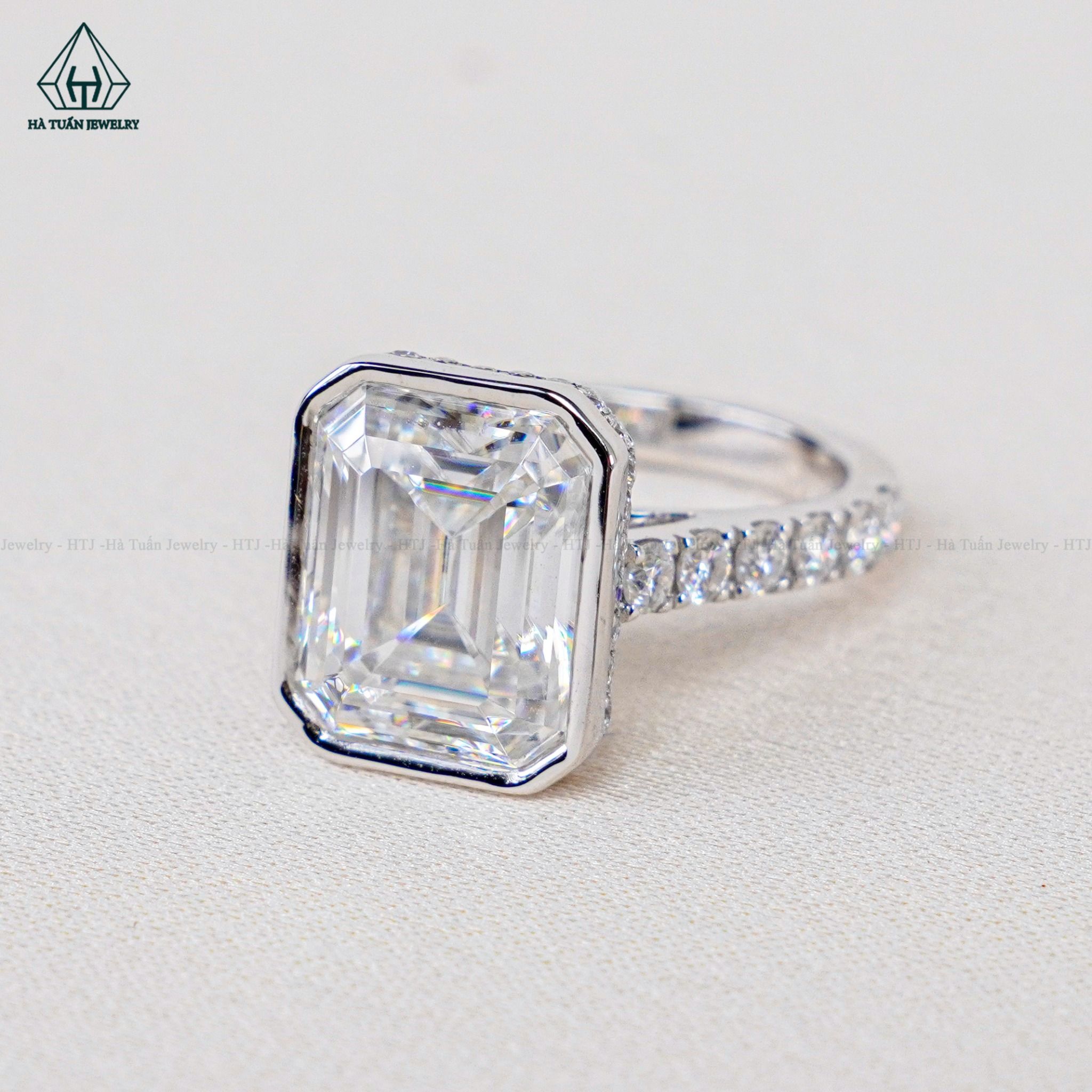 RG223 VT14K Emerald 8*10