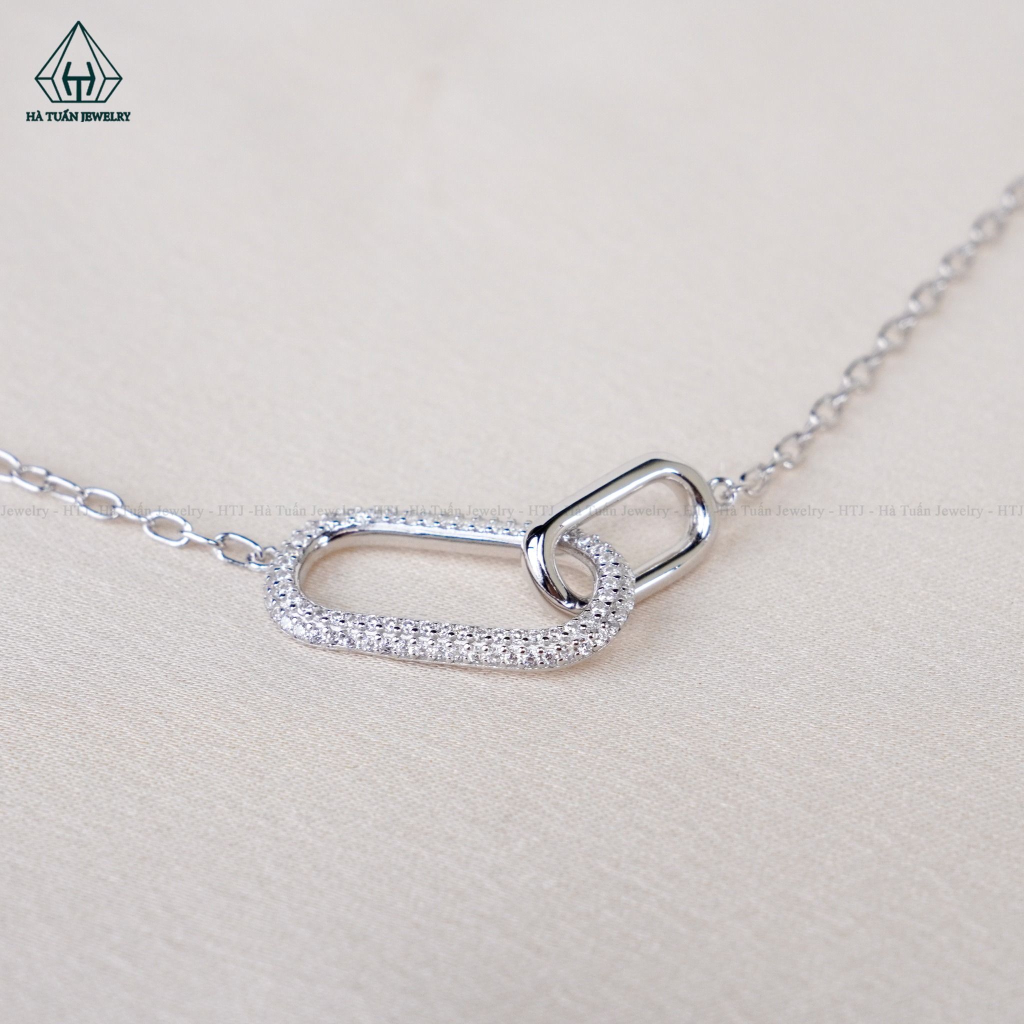 N631 Dây mặt liền 2 mắt xích bự