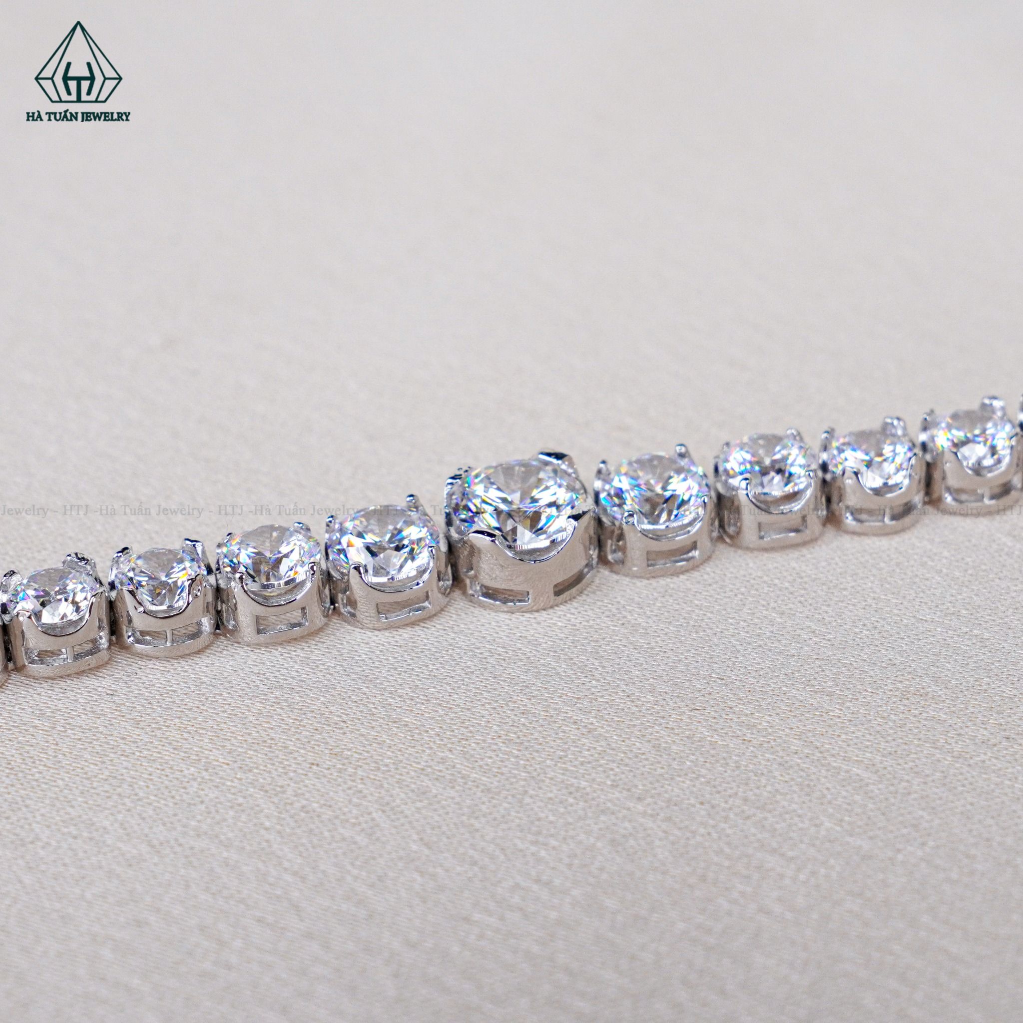 B921 Lắc tay full đá cz 3~6mm