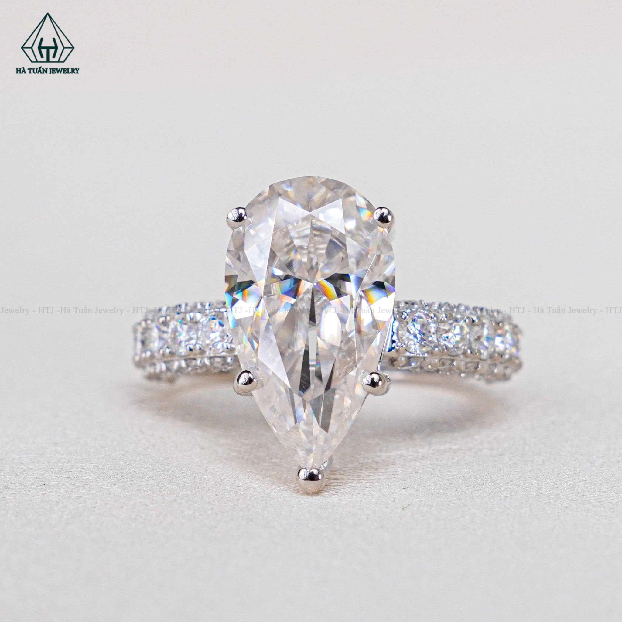 RG256 VT14K Pear 8*14mm