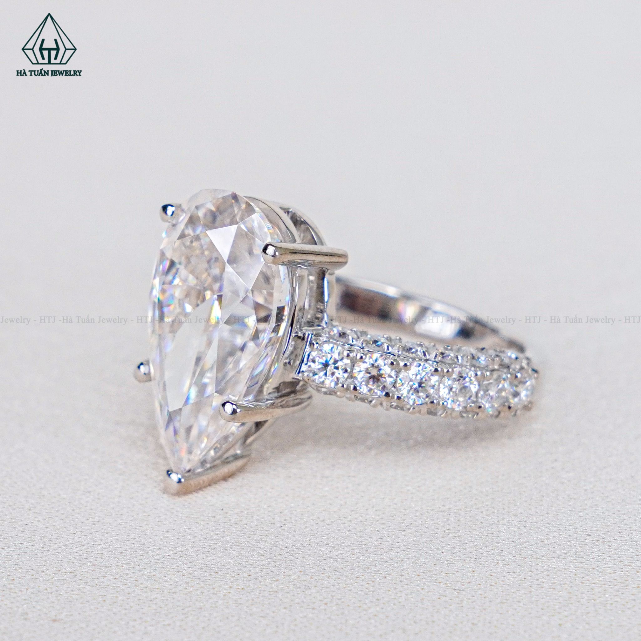 RG256 VT14K Pear 8*14mm