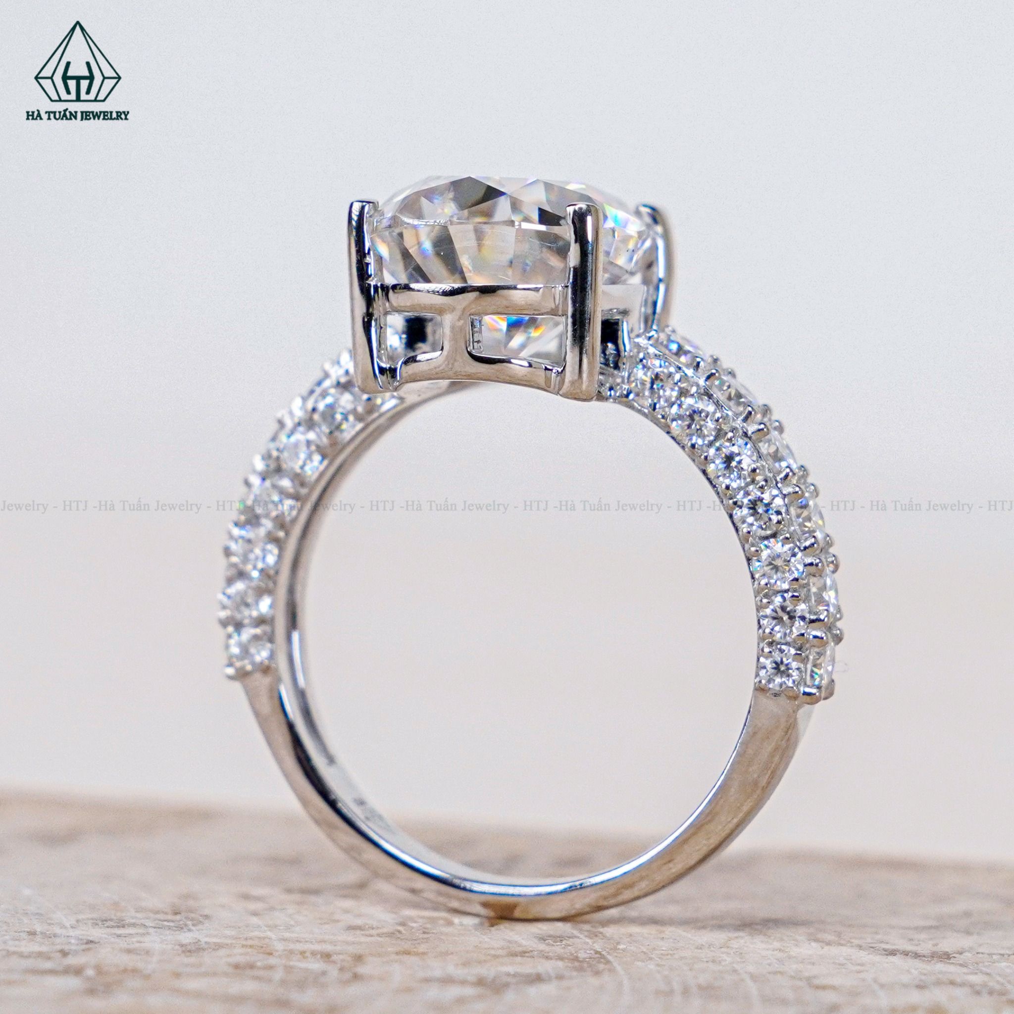 RG256 VT14K Pear 8*14mm