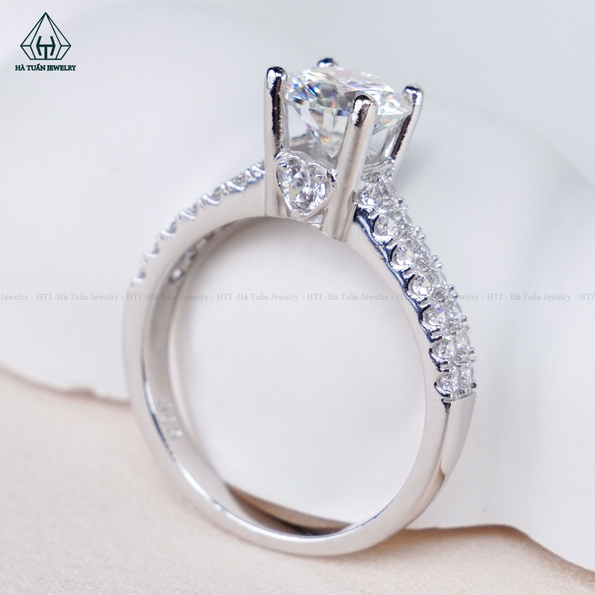 RX494 7.5mm Nhẫn nữ 2 vành đá