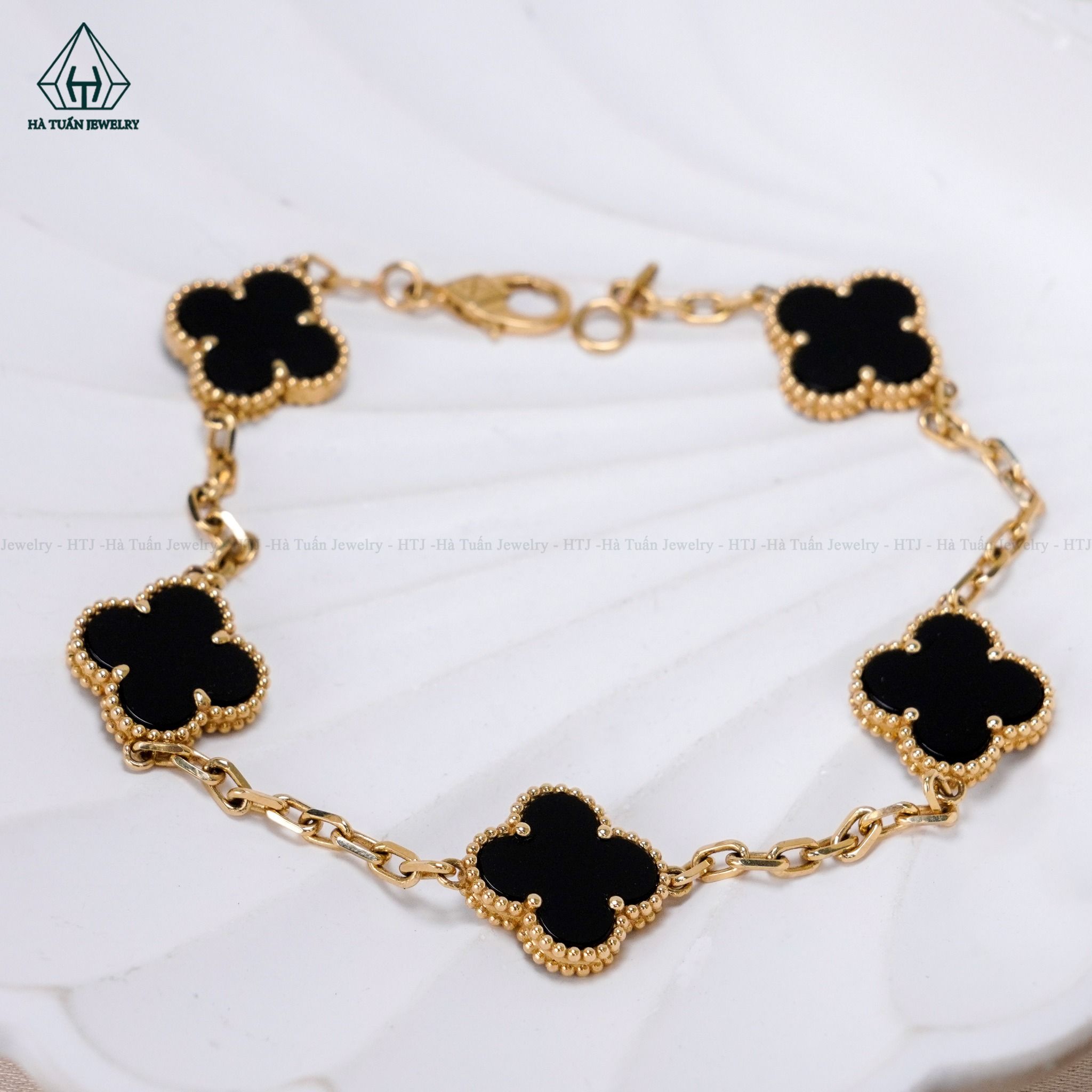 BWG016 VV18K 12mm Lắc VAN đen