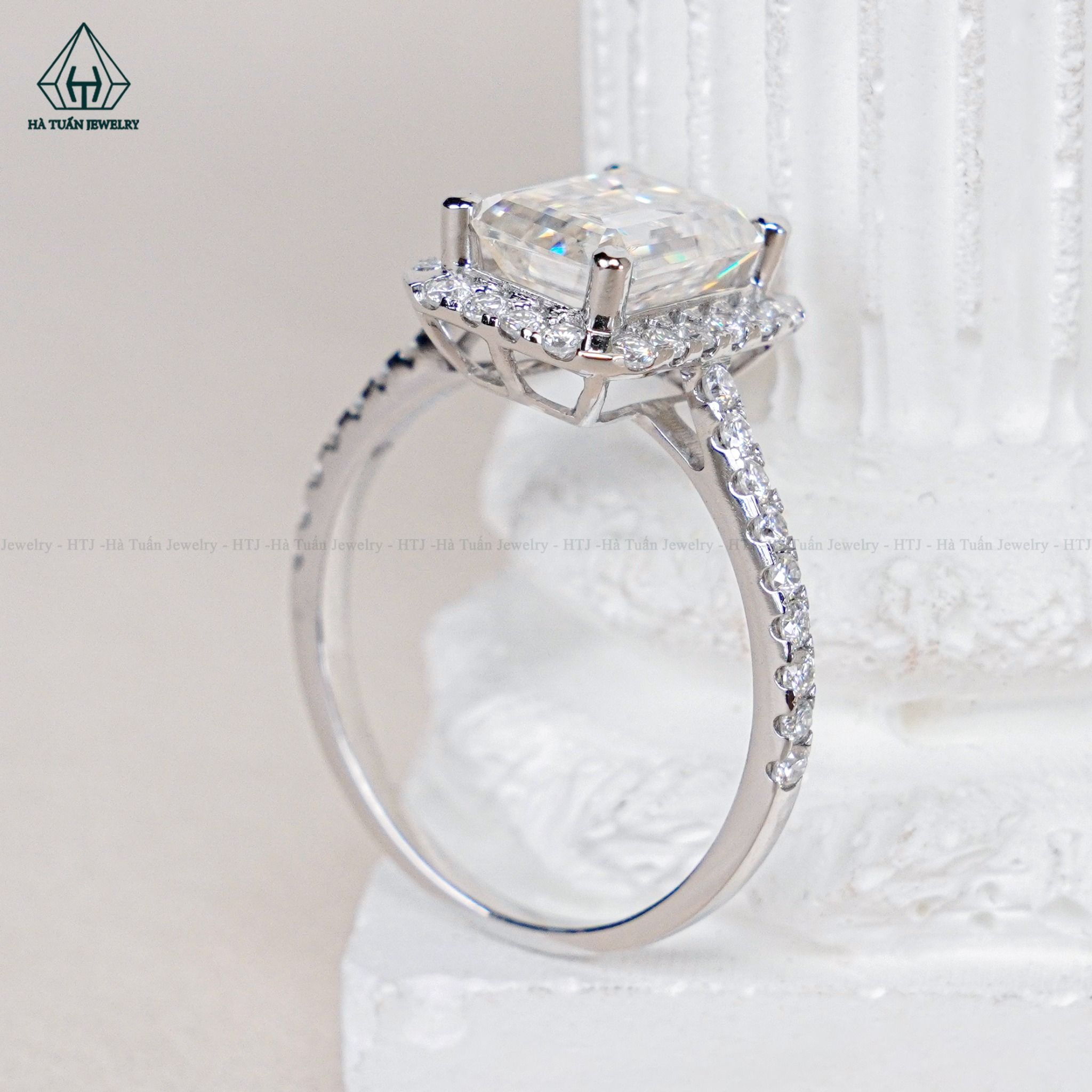 RG057 VT14K Emerald 6*8mm