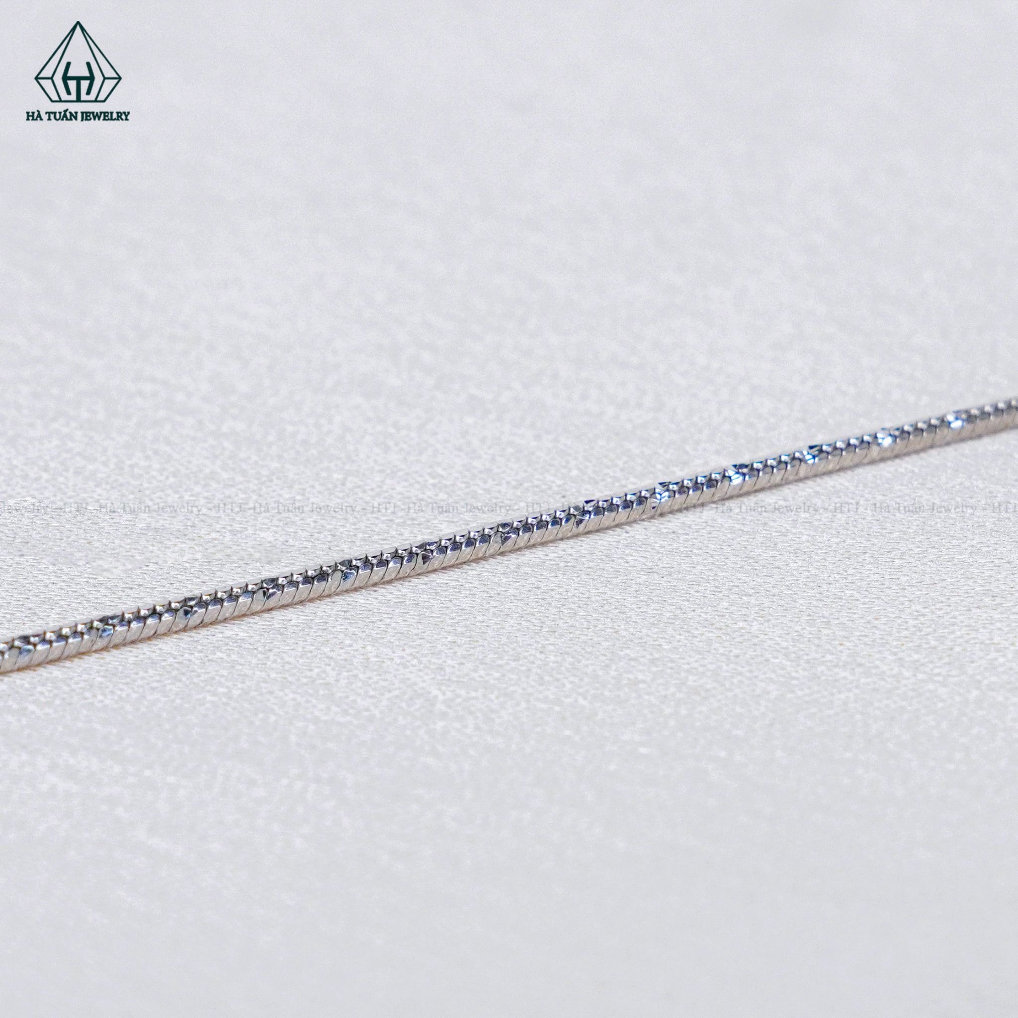 NCX027 0.9mm Dây chuyền mì khía