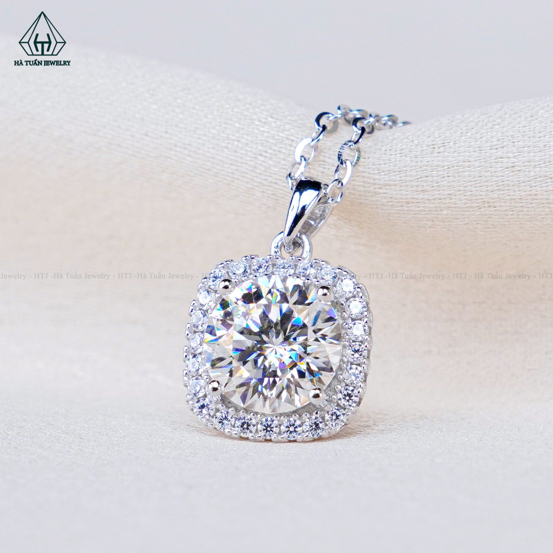 N661 Dây mặt liền halo vuông chủ MOIS 6.5mm (không mã cạnh)