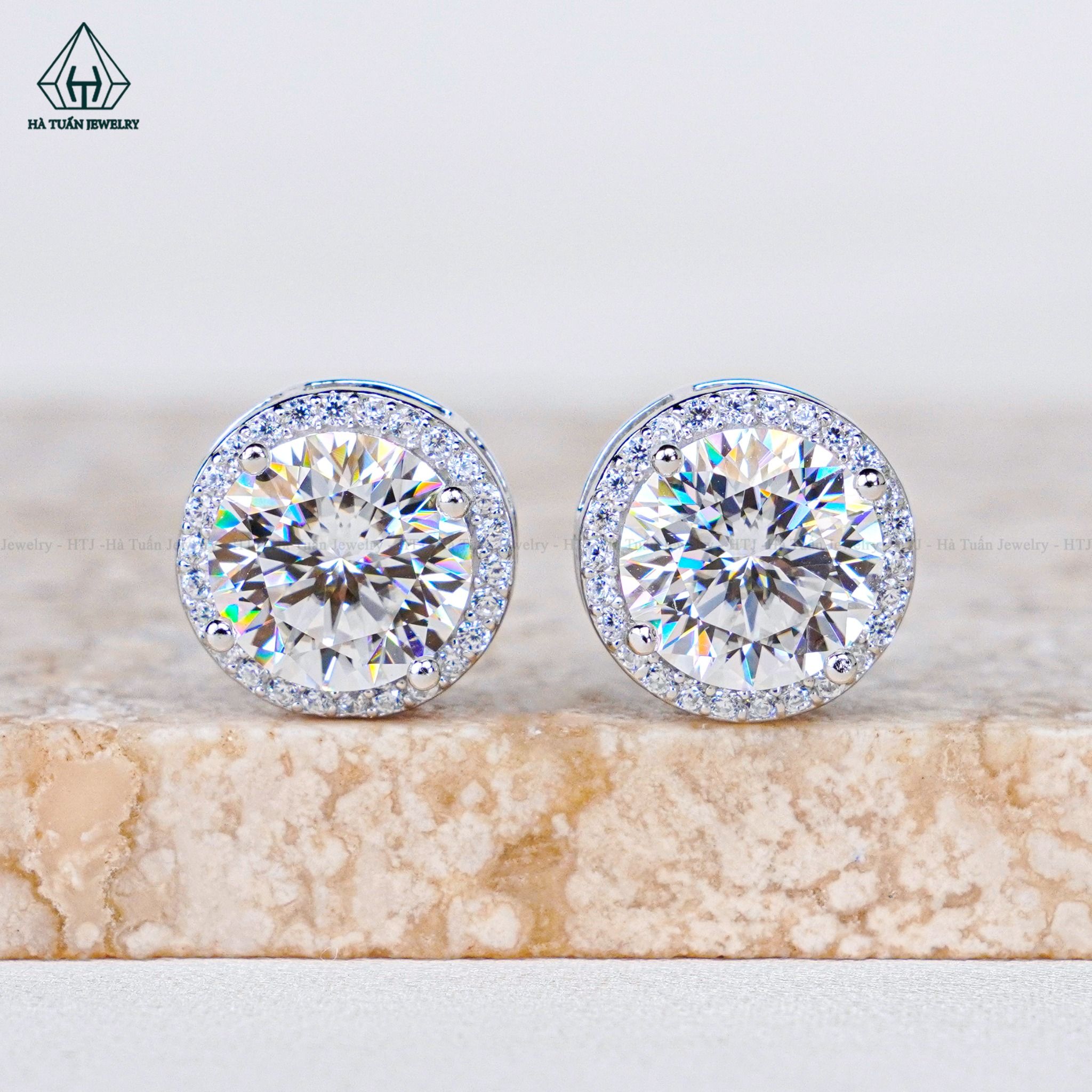 EX048 Bông tai chủ MOIS 8.1mm (không mã cạnh)