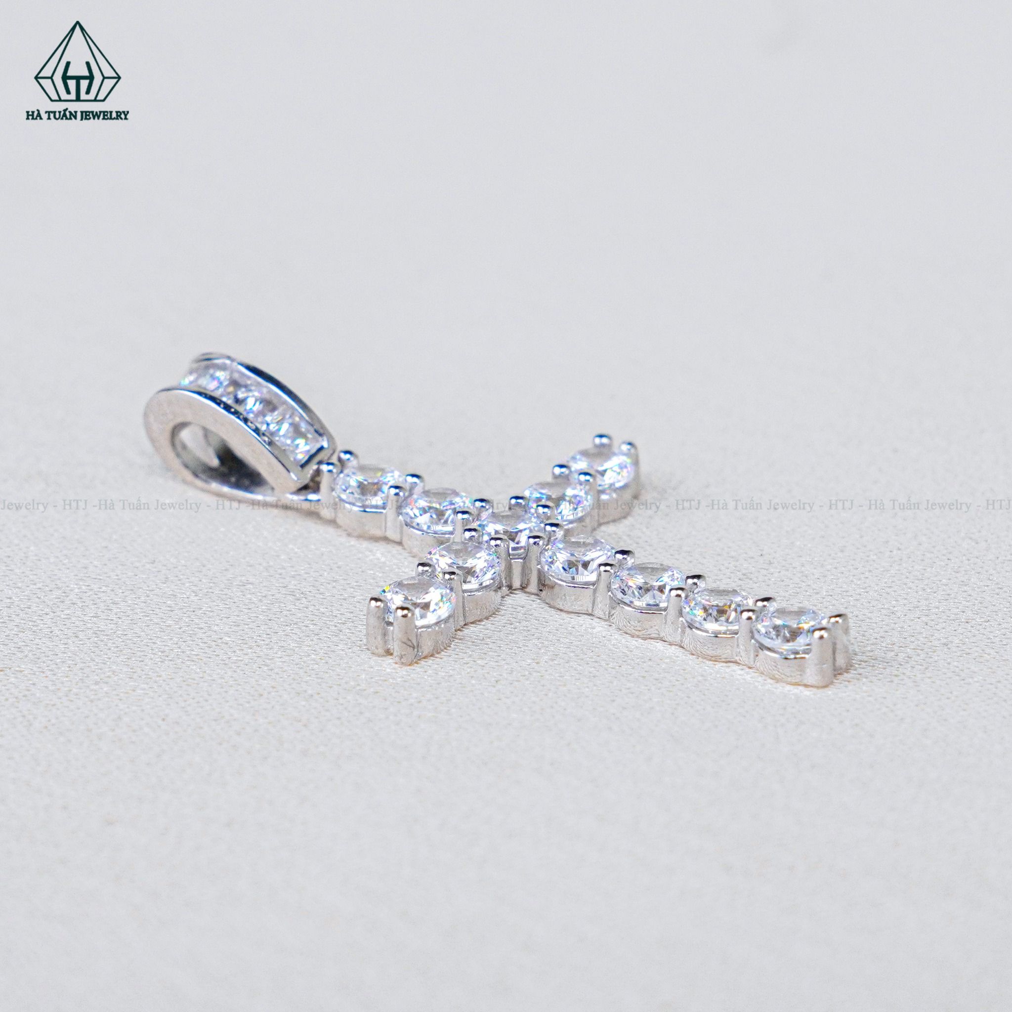 P407 Mặt dây chuyền thánh giá