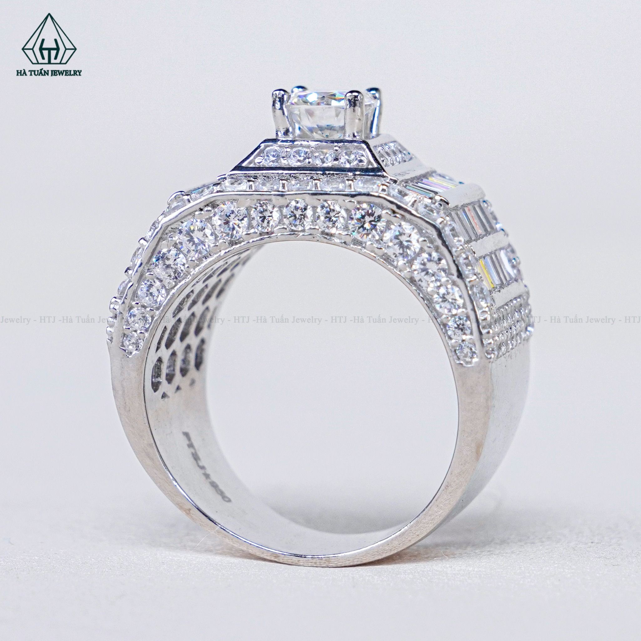 RMX037 6mm Nhẫn nam viền baguette