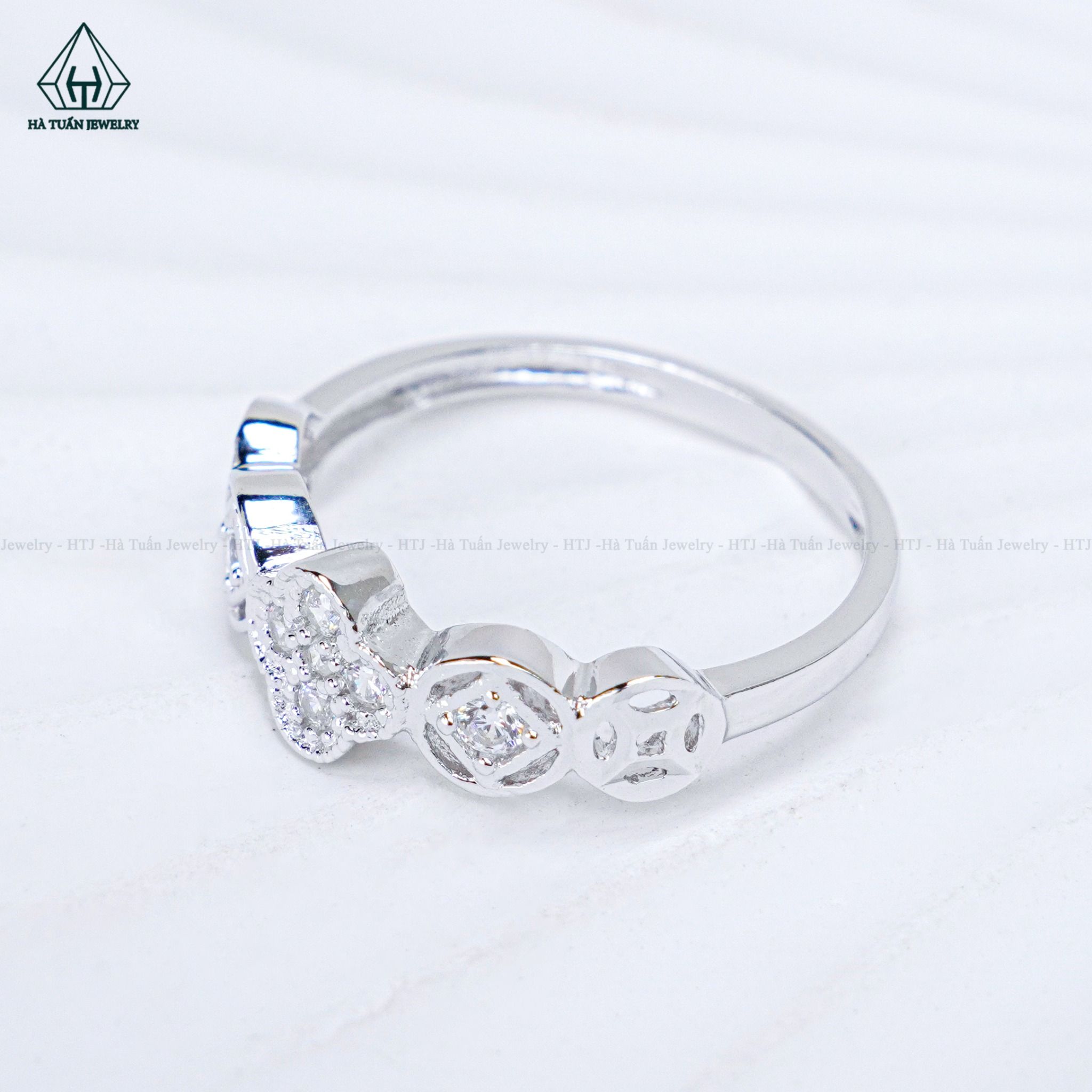R979 Nhẫn nữ kim tiền