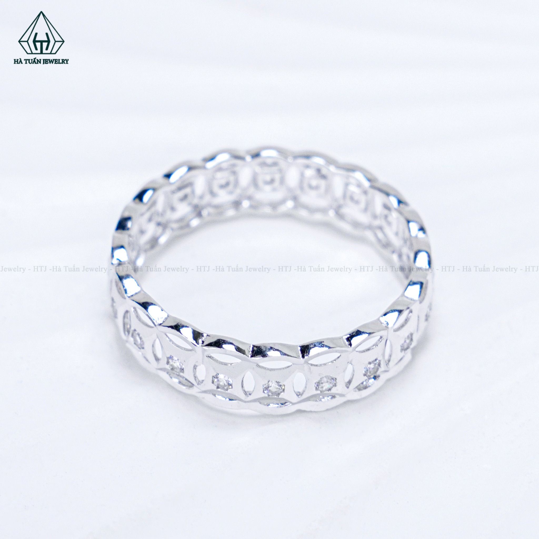 R968 Nhẫn nữ kim tiền đá
