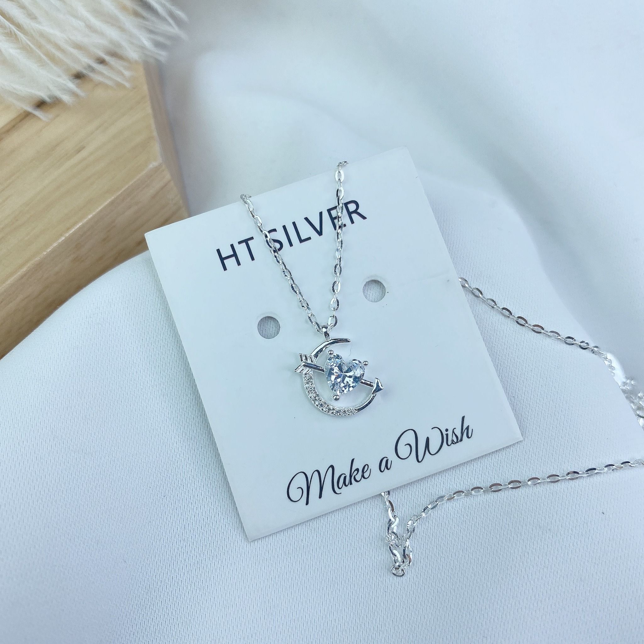 Dây chuyền tim mũi tên N421