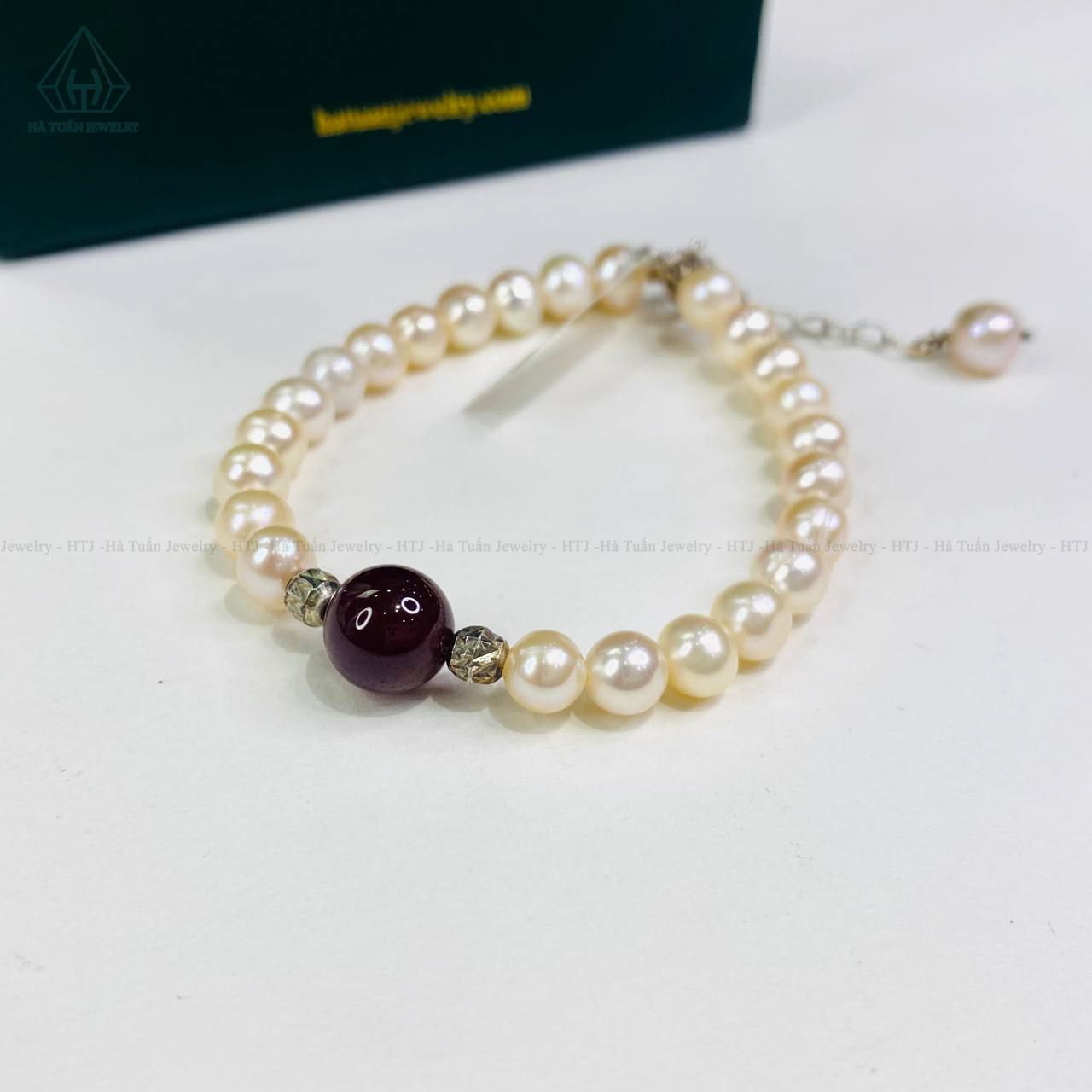 PE003 Vòng ngọc trai phối ganet