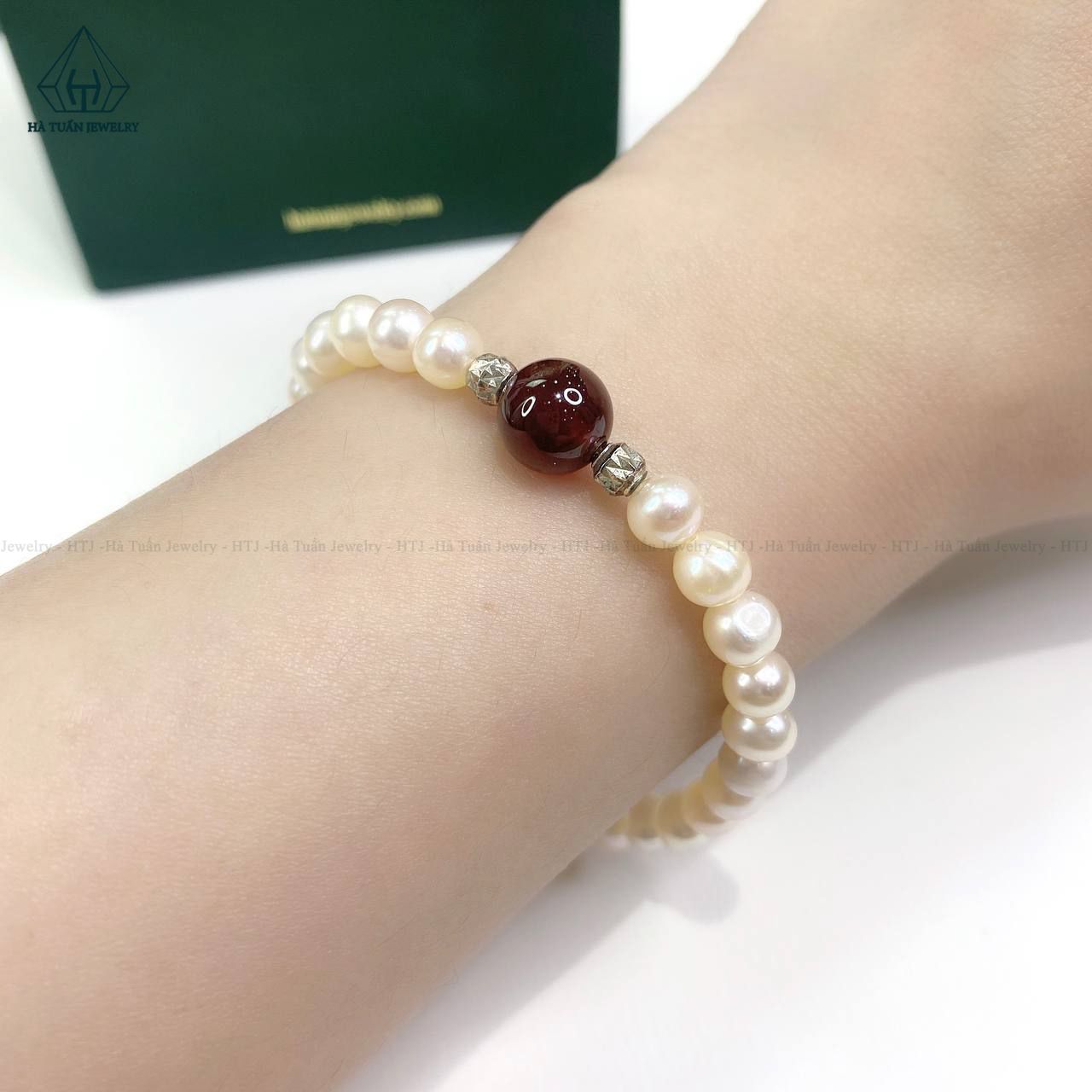 PE003 Vòng ngọc trai phối ganet