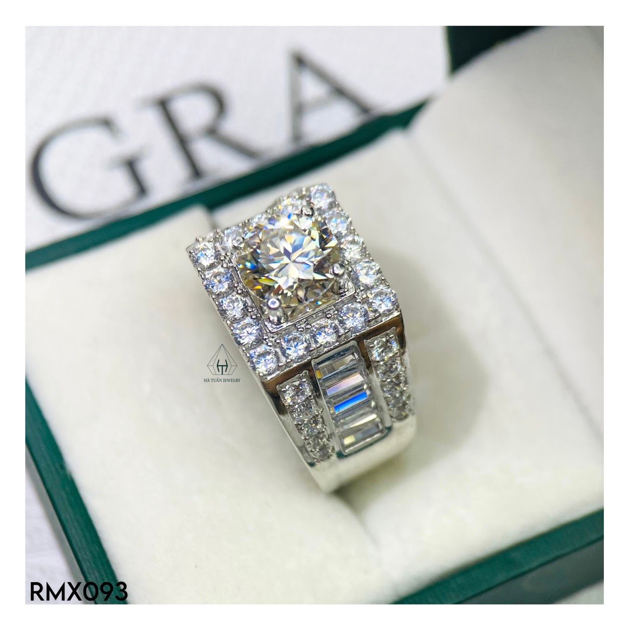 RMX093 8mm Nhẫn nam viền đá