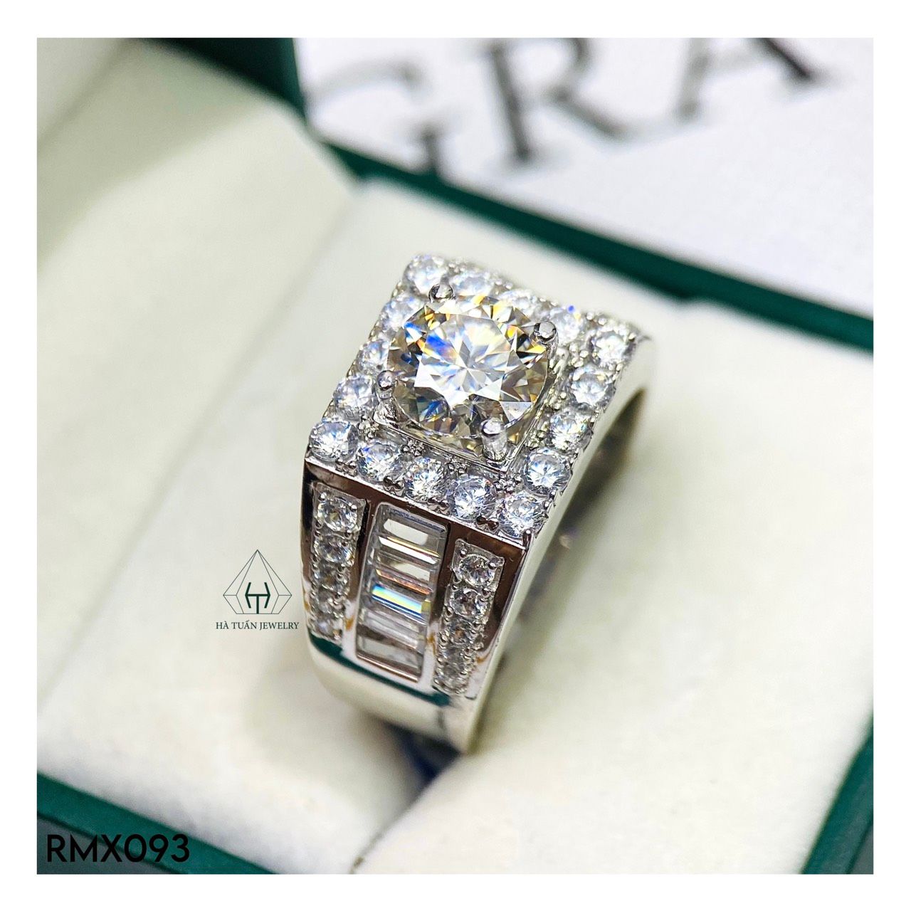RMX093 8mm Nhẫn nam viền đá