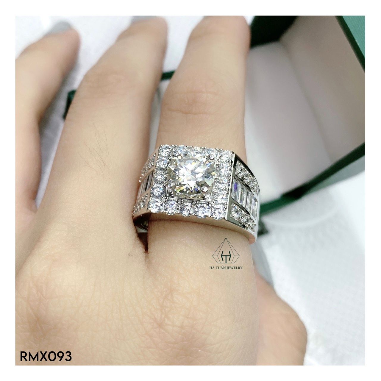 RMX093 8mm Nhẫn nam viền đá