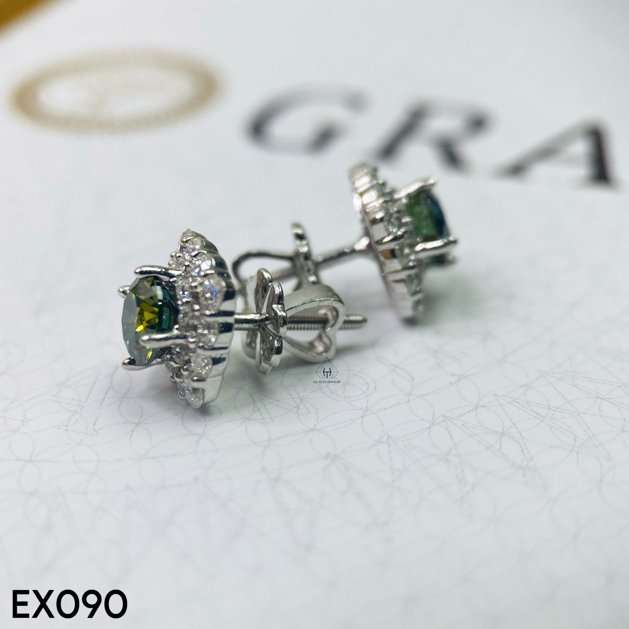 EX090 FULL MOIS 6mm Bông tai viền tấm vuông