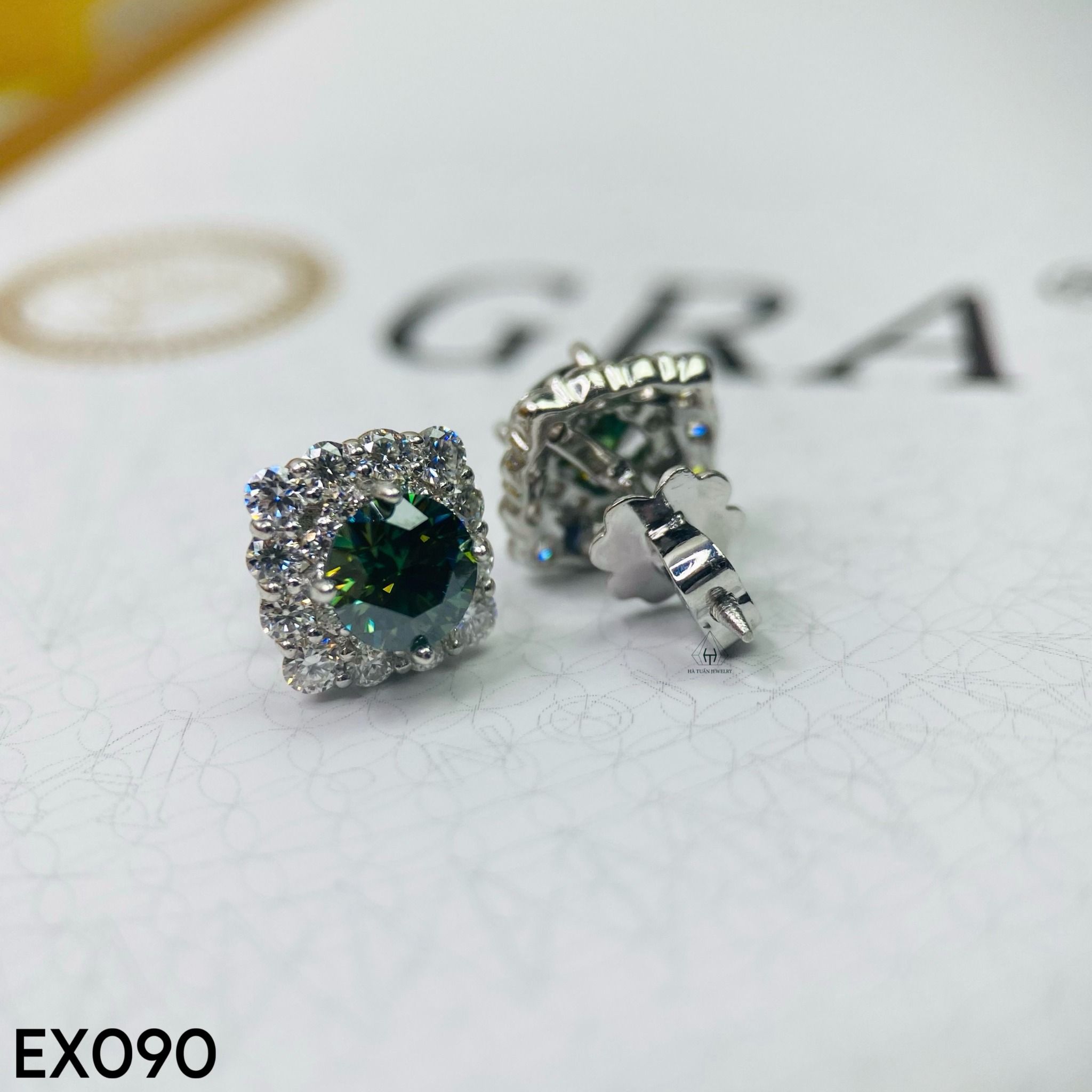 EX090 FULL MOIS 6mm Bông tai viền tấm vuông