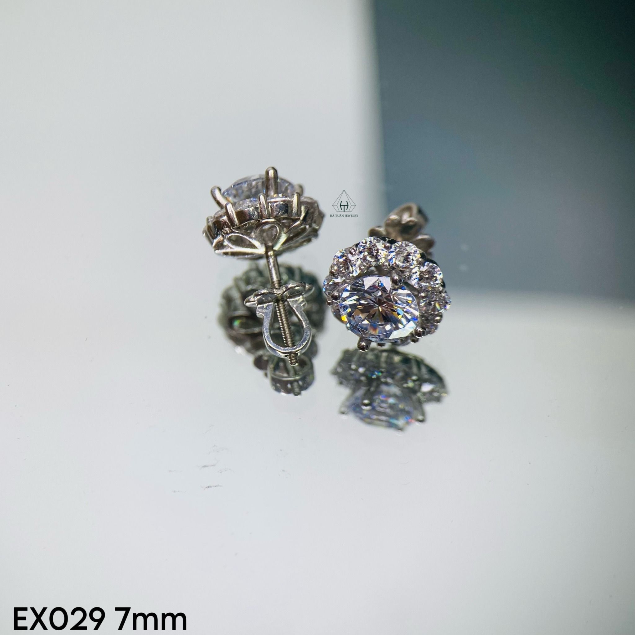 EX029 7mm Bông tai hoa 10-12 cánh tròn