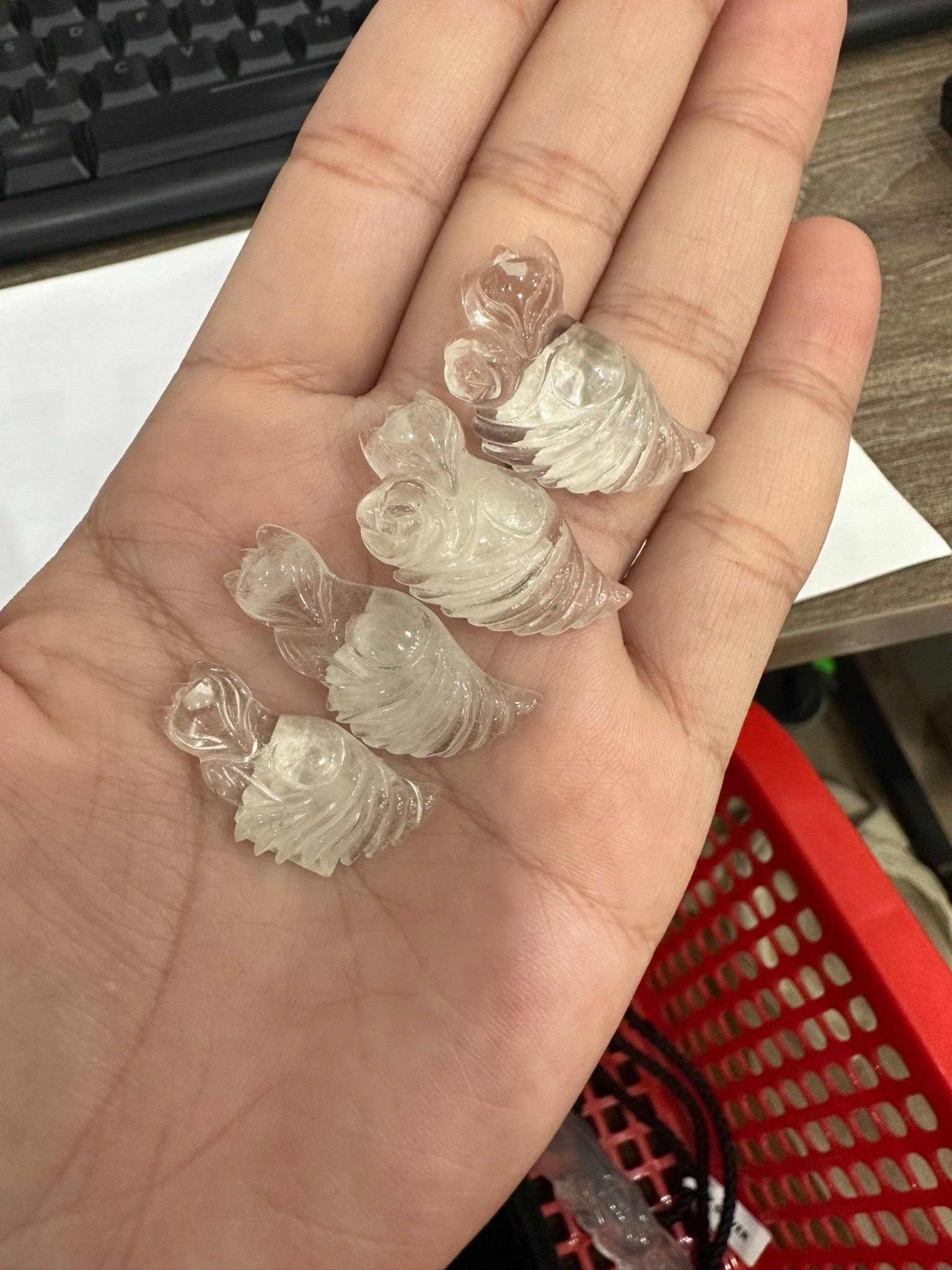 PC003 MẶT HỒ LY 9 ĐUÔI T.A TRẮNG