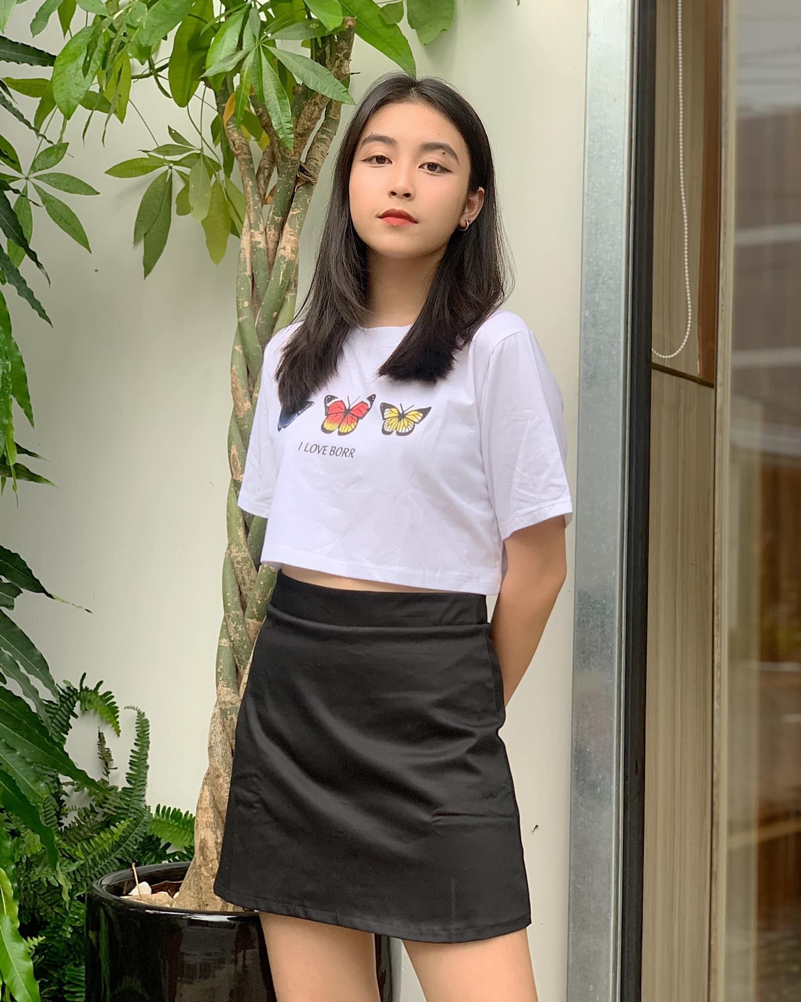 Set áo crop bướm + chân váy