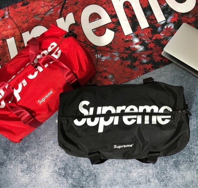 Túi du lịch to supreme 8025