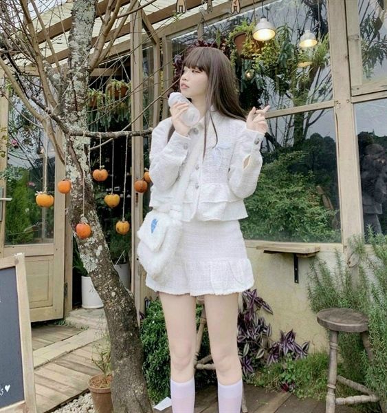 Set bố trắng tay dài phối ren