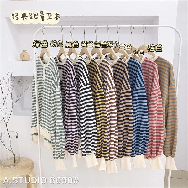 Áo tay dài sọc ngang
