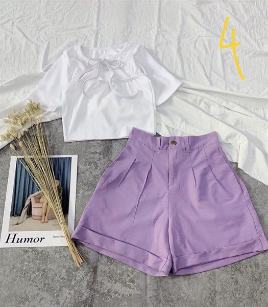 Set áo crop trắng + short tím