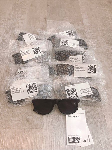 Kính Hm kid auth