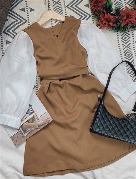 Đầm nâu cột eo