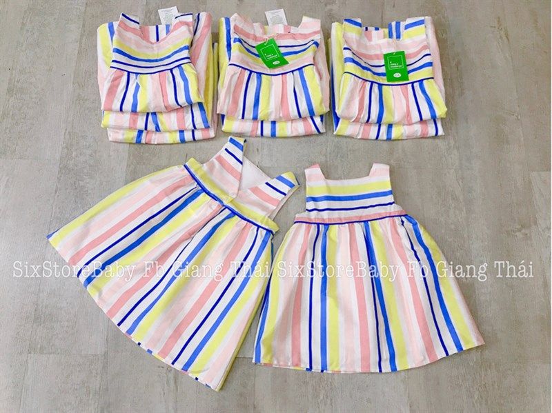 Váy cầu vồng Babyclub