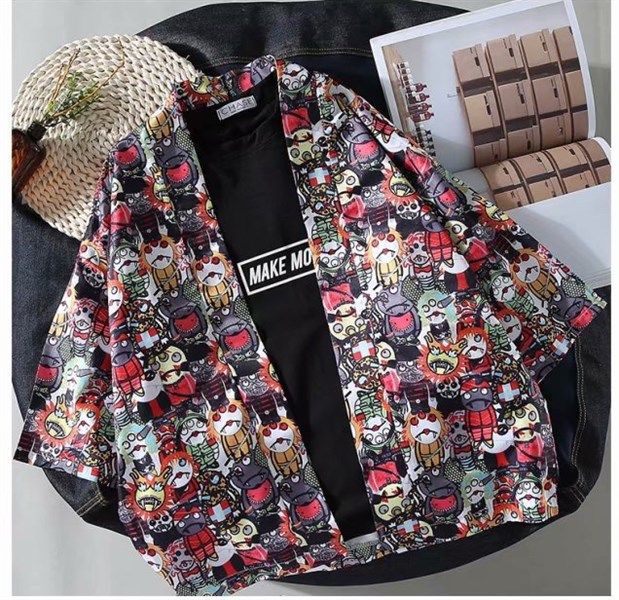 Áo sơ mi hoạ tiết ma quái kimono