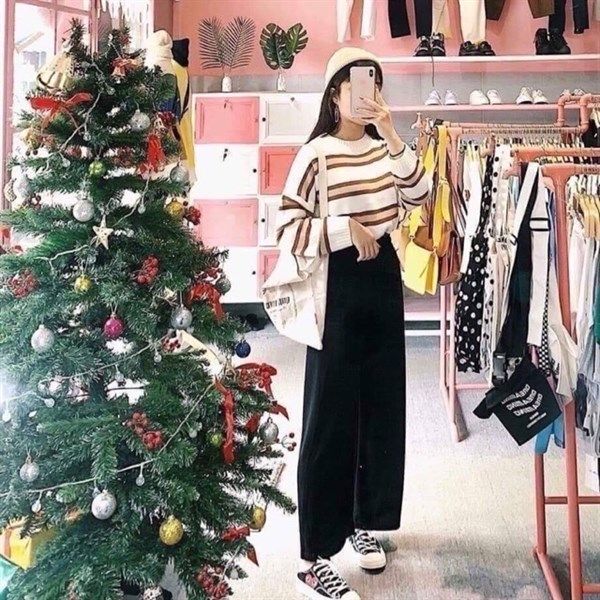 Quần culottes đen lưng cao