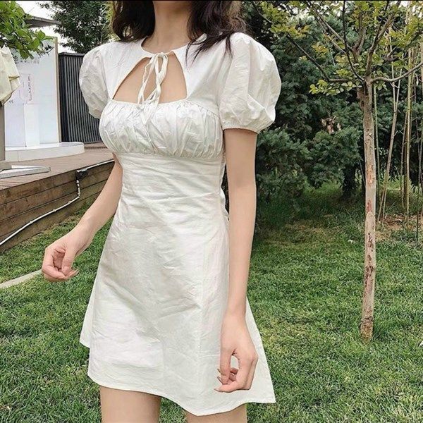 Đầm cổ tàu