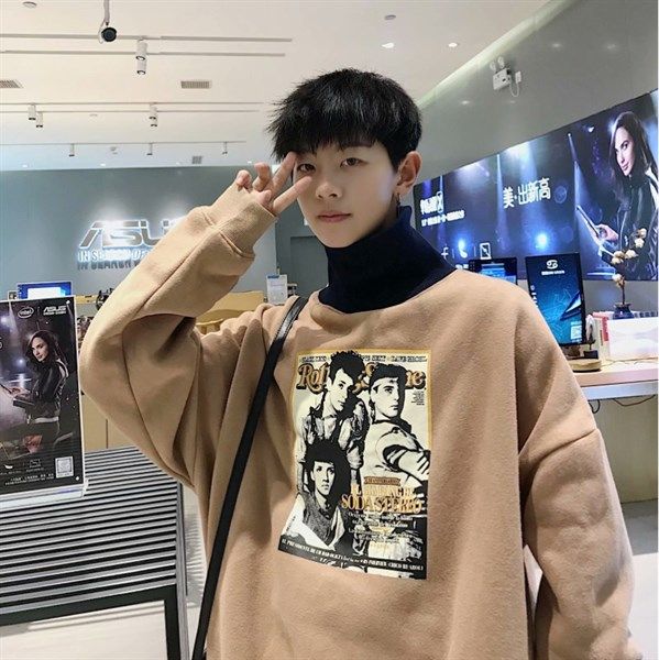 Áo sweater cổ len SODASTEREO