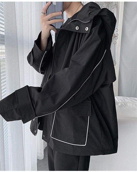 Áo khoác dù viền tay + 2 túi màu đen