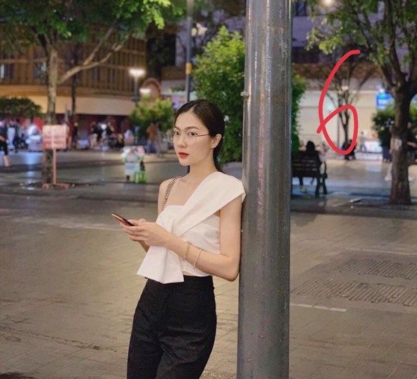 Áo cúp ngực kiểu 1 bên vai