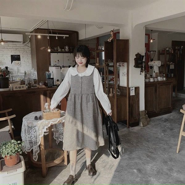 Set áo sơmi ren + yếm dài cr