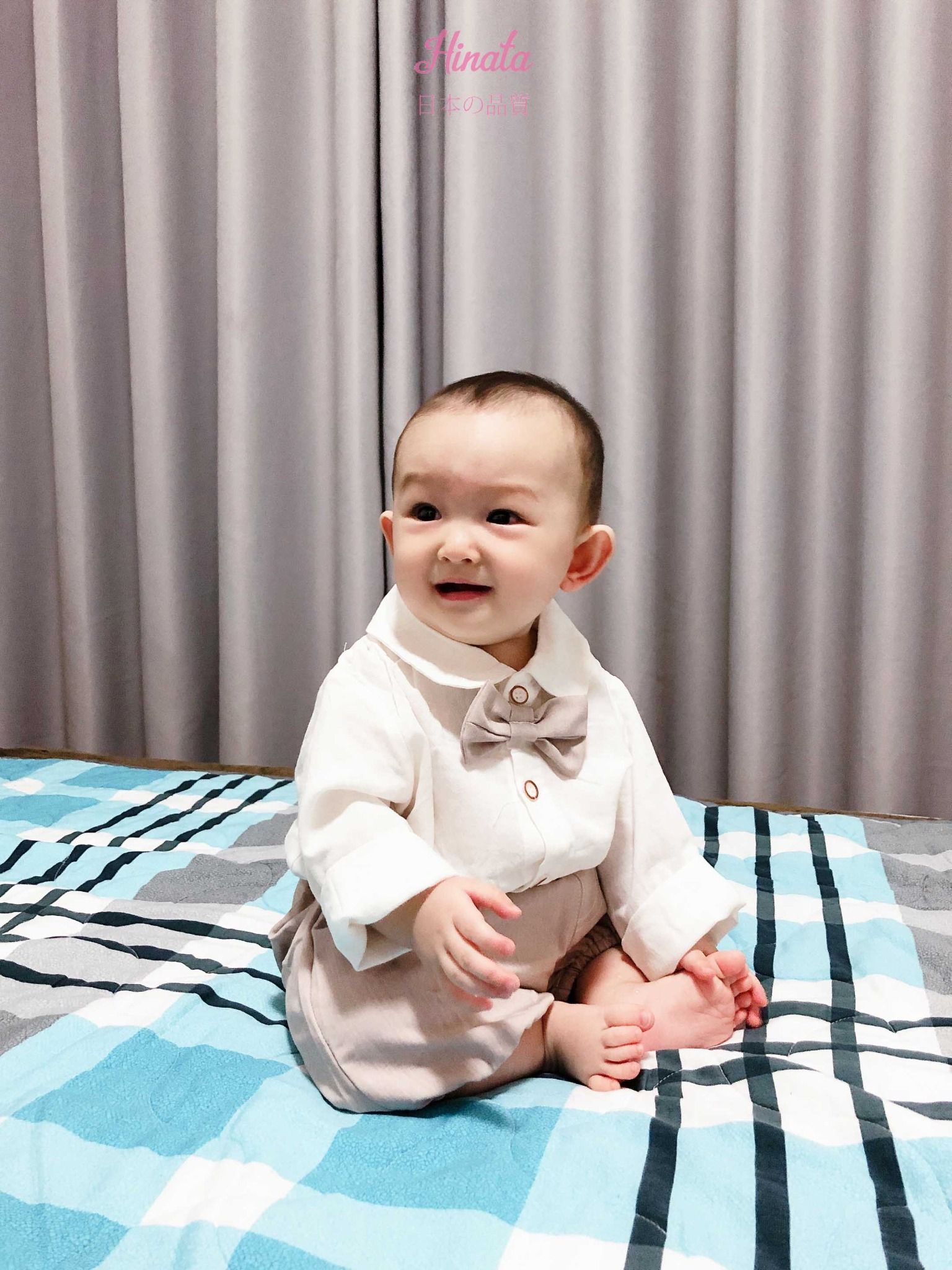 Set áo trắng quần ngắn phối nơ Hinata cho bé trai BF21